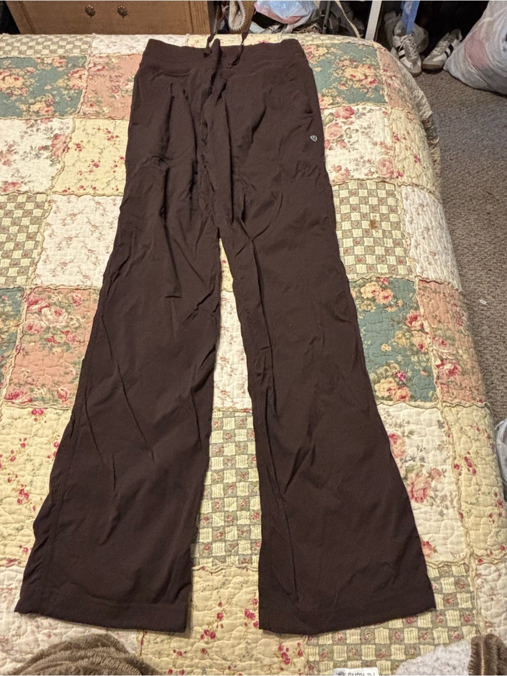 Lululemon Dance Studio MidRise Pants size 4